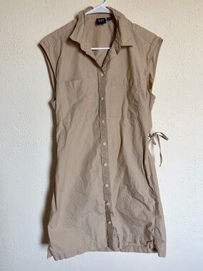 Gap Open Back Button Down Dress